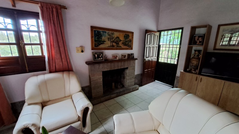 PERMUTA INVERSOR Vendo Complejo de 3 cabanas, 2 has de Ciruela. Rama Caida, San Rafael