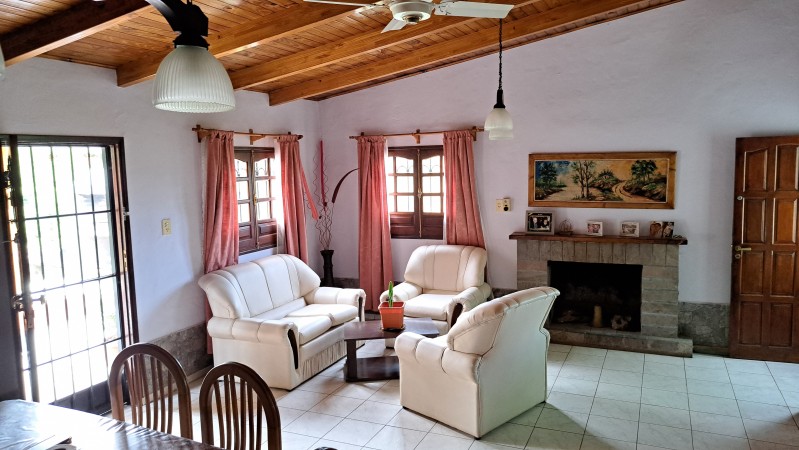 PERMUTA INVERSOR Vendo Complejo de 3 cabanas, 2 has de Ciruela. Rama Caida, San Rafael