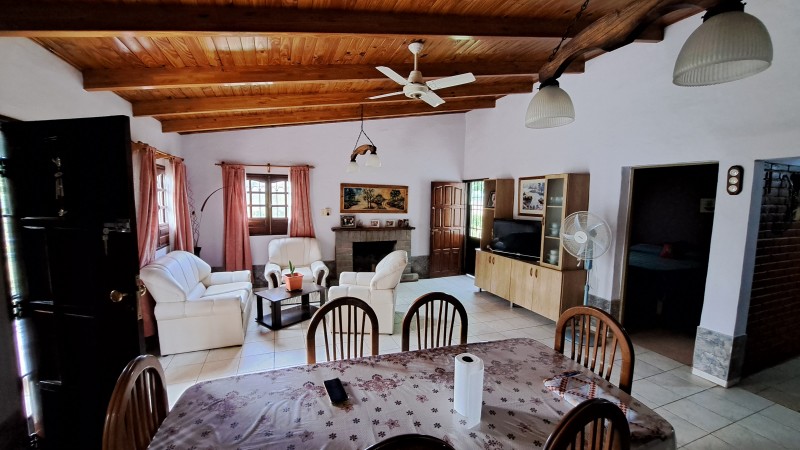 PERMUTA INVERSOR Vendo Complejo de 3 cabanas, 2 has de Ciruela. Rama Caida, San Rafael