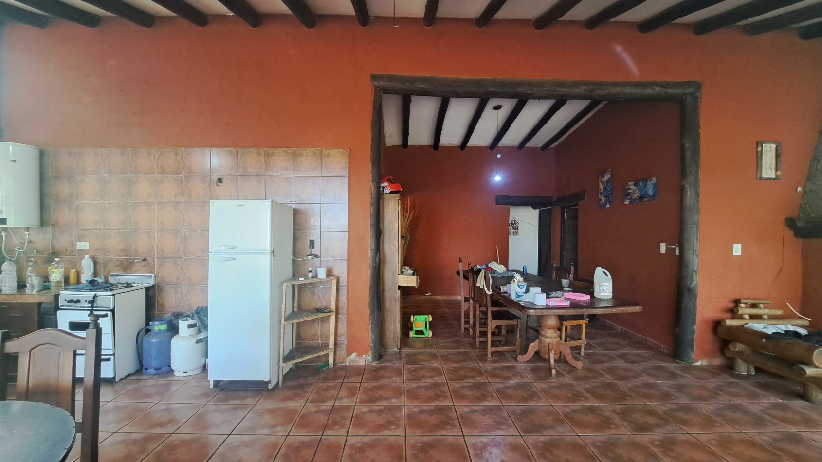 VENDO FINCA 42 has en San Rafael con Casa Patonal 4 dormitorios + Piscina + Galpones + prod de Ciruela distrito Salto de las Rosas