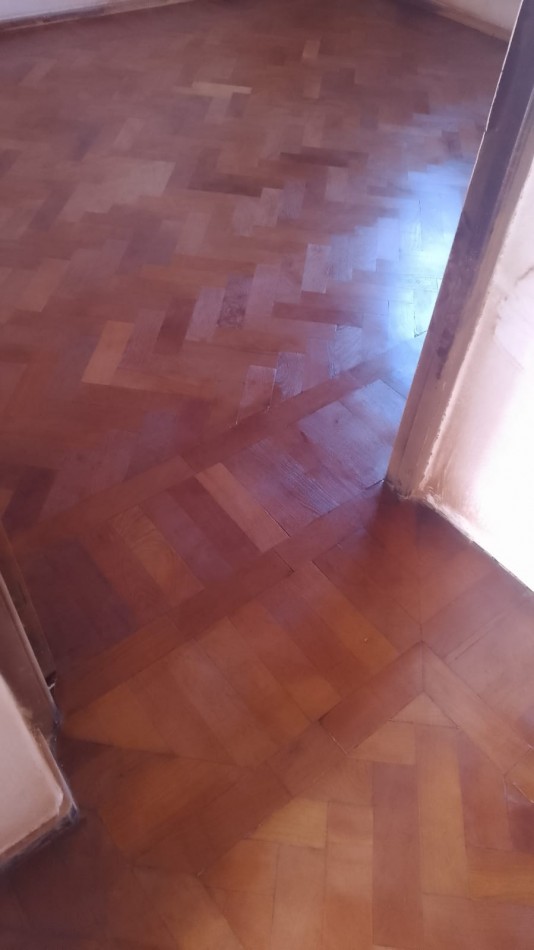 VENDO Departamento AMPLIO Centrico , con Cochera. Zona Rivadavia. San Rafael Mendoza