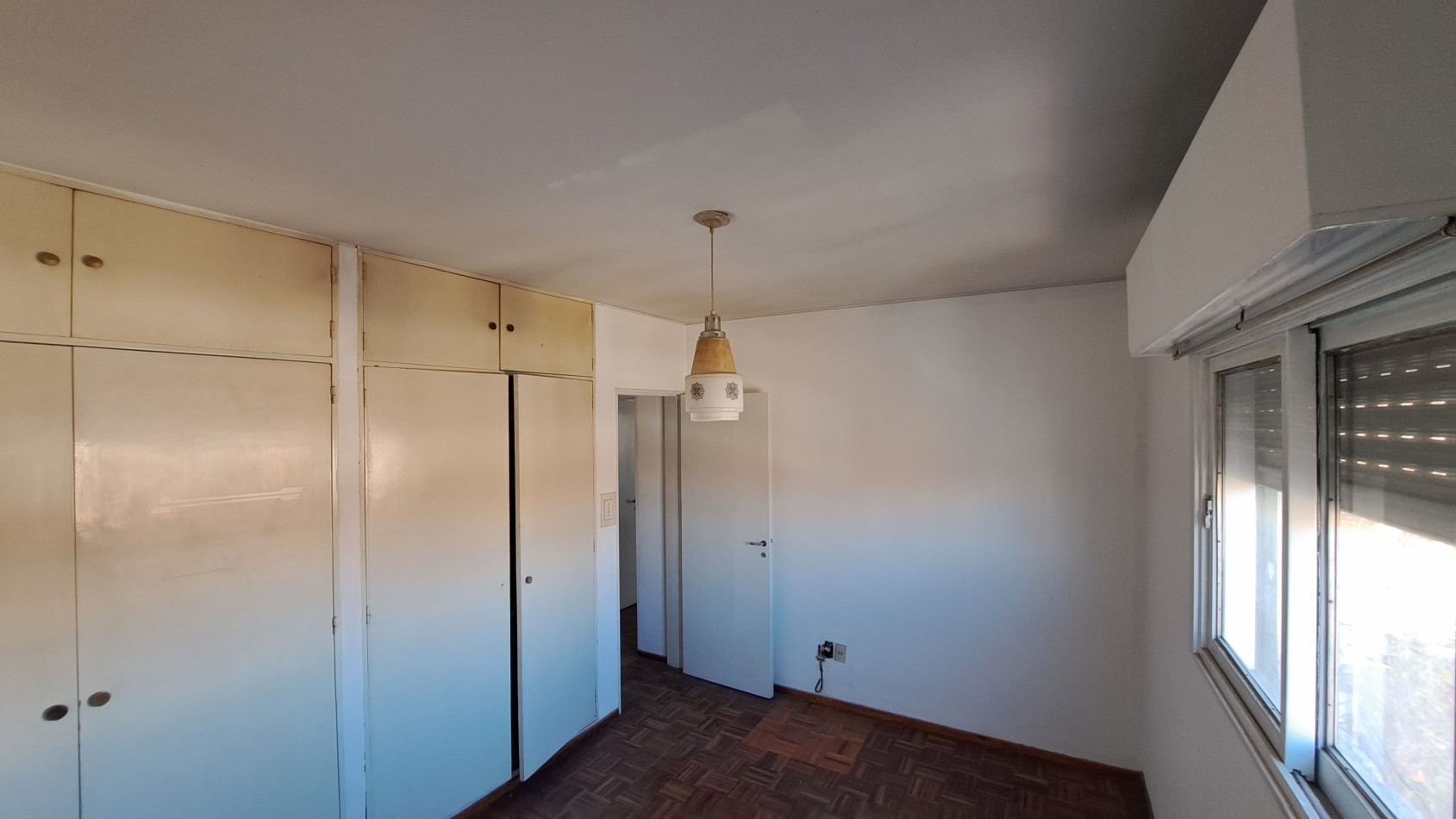 OPORTUNIDAD Vendo GRAN DEPARTAMENTO 3 dorm, 2 baños , amplio. San Rafael. Mendosa.