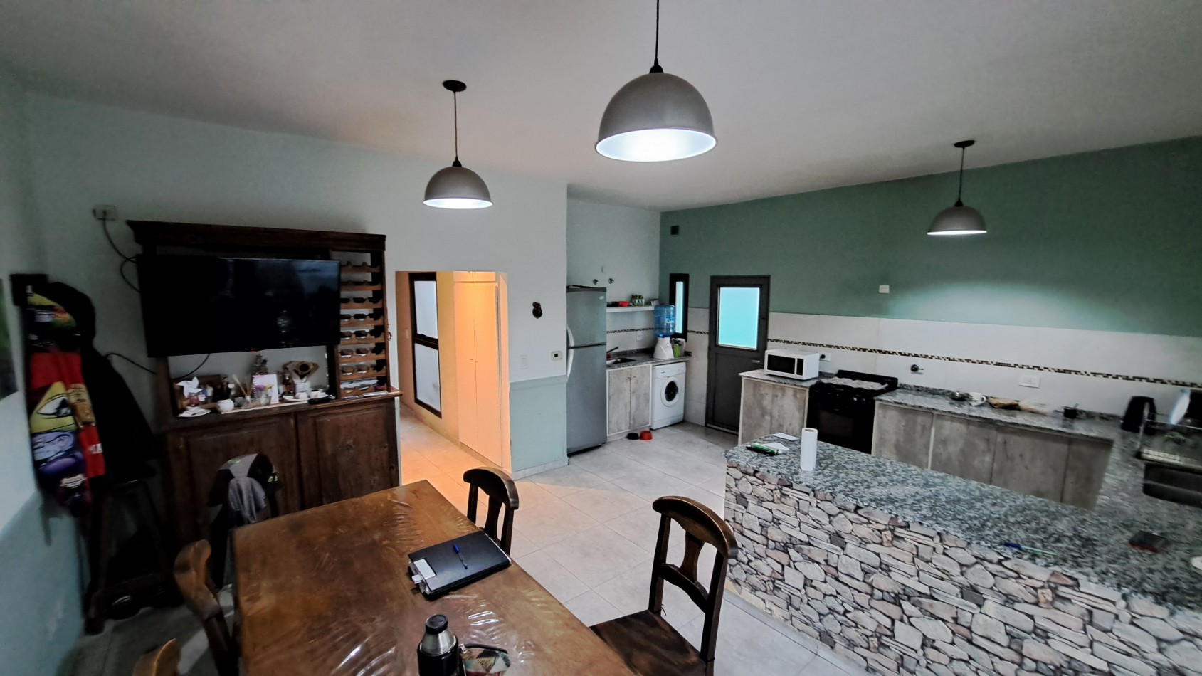 Vendo Casa de 4 dormitorios y 2 baños en Cortadera De La Noria, San Rafael permuta