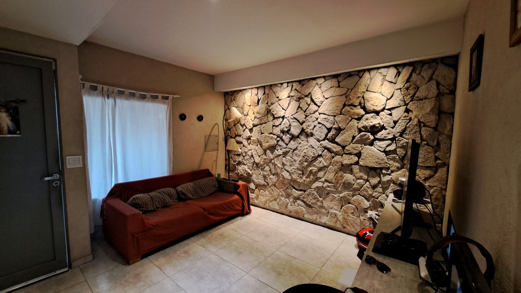 Vendo Casa de 4 dormitorios y 2 baños en Cortadera De La Noria, San Rafael permuta
