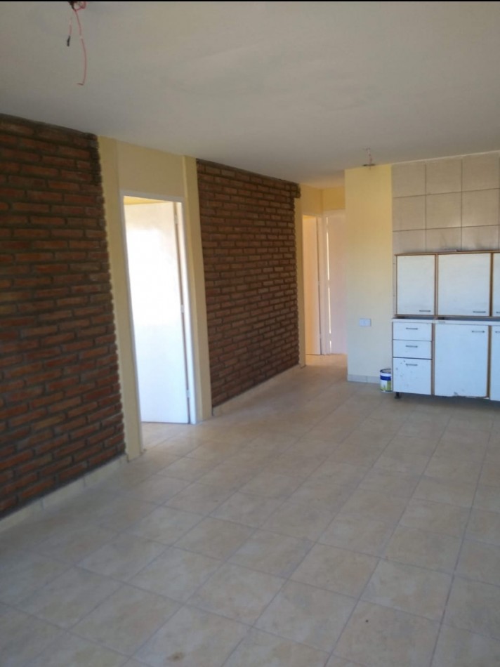 Vendo CASA de 3 dormitorios con 400 m² de terreno. San Rafael