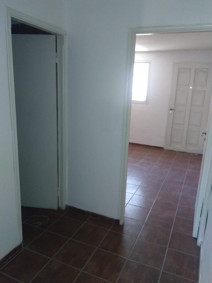 Vendo Departamento 1 dormitorios, zona Calle Gutierrez y Cabildo. San Rafael