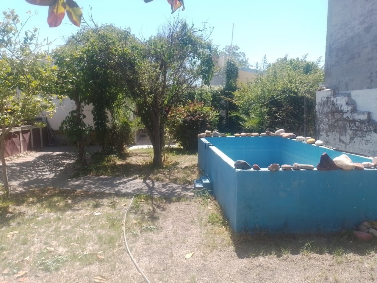 ✅️Vendo Casa Amplia de 176 m² con 400 m² de terreno. Zona Av Rivadavia. San Rafael valor 70.000