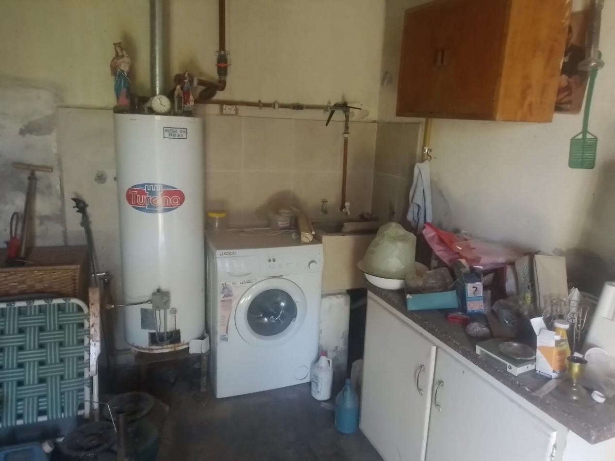 ✅️Vendo Casa Amplia de 176 m² con 400 m² de terreno. Zona Av Rivadavia. San Rafael valor 70.000