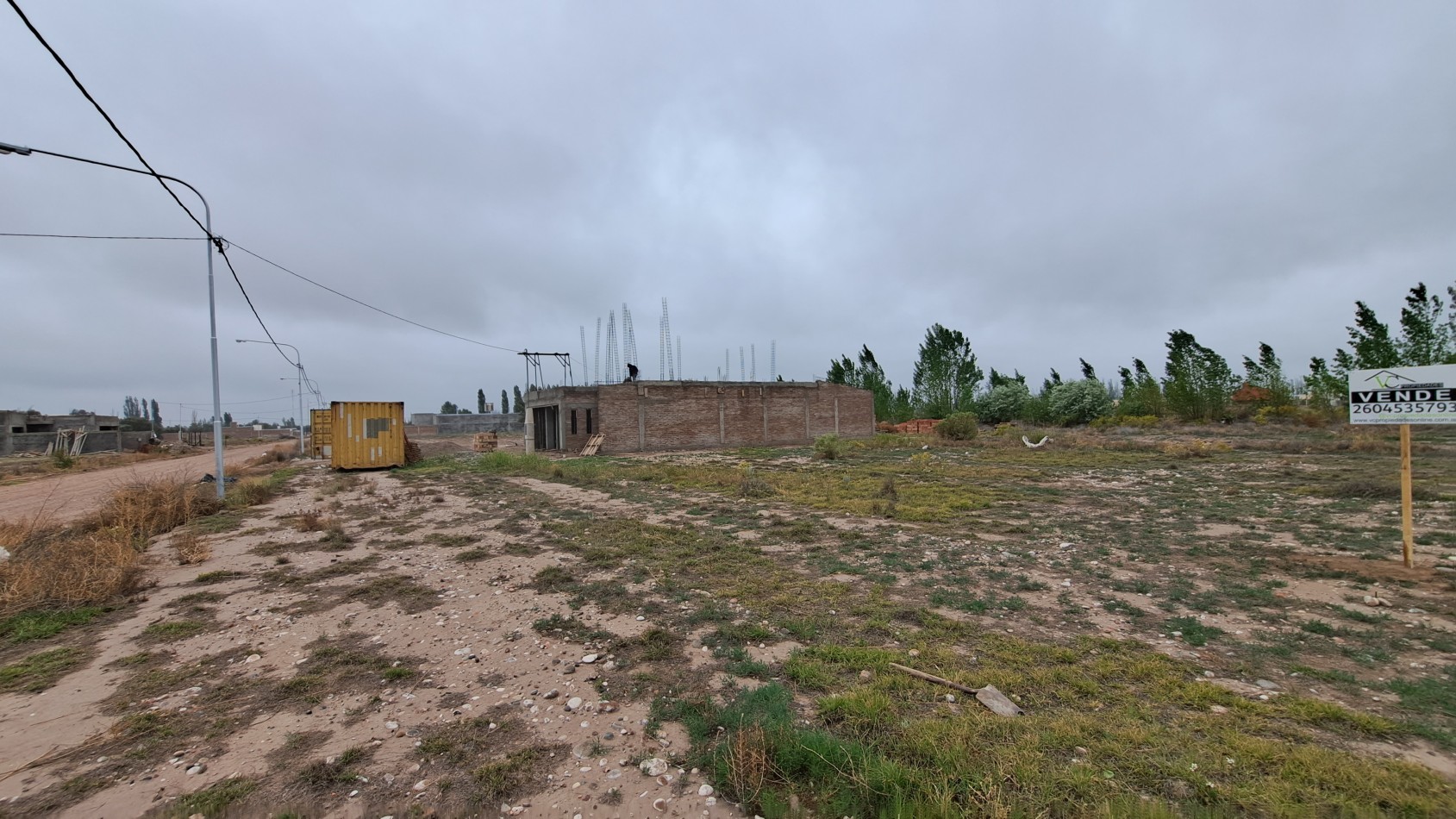 Vendo Lote 400 m² zona Sarmiento pasando Den Funes. San Rafael