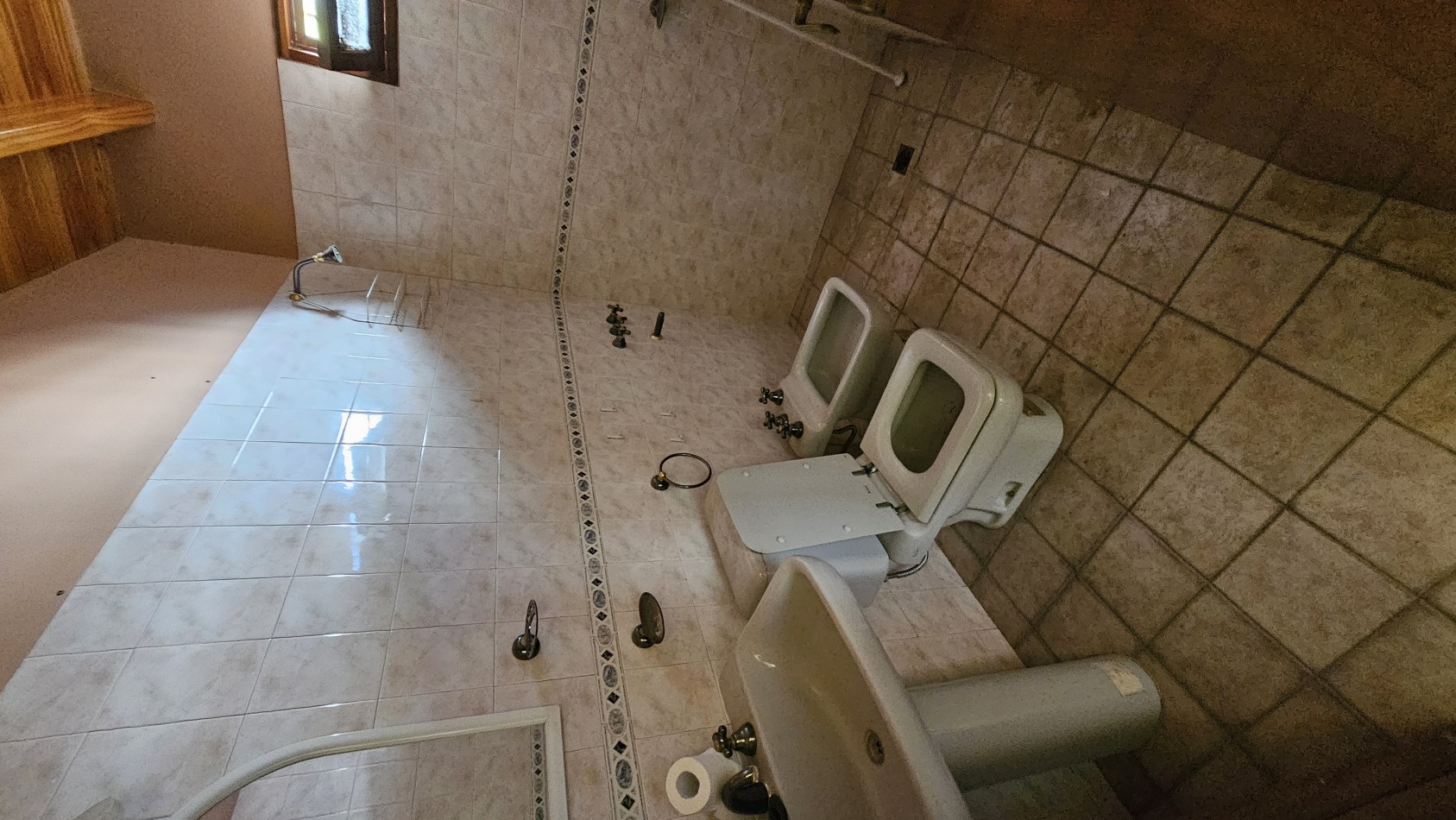 Vendo Casa amplia + Departamento Centrico. San Rafael.