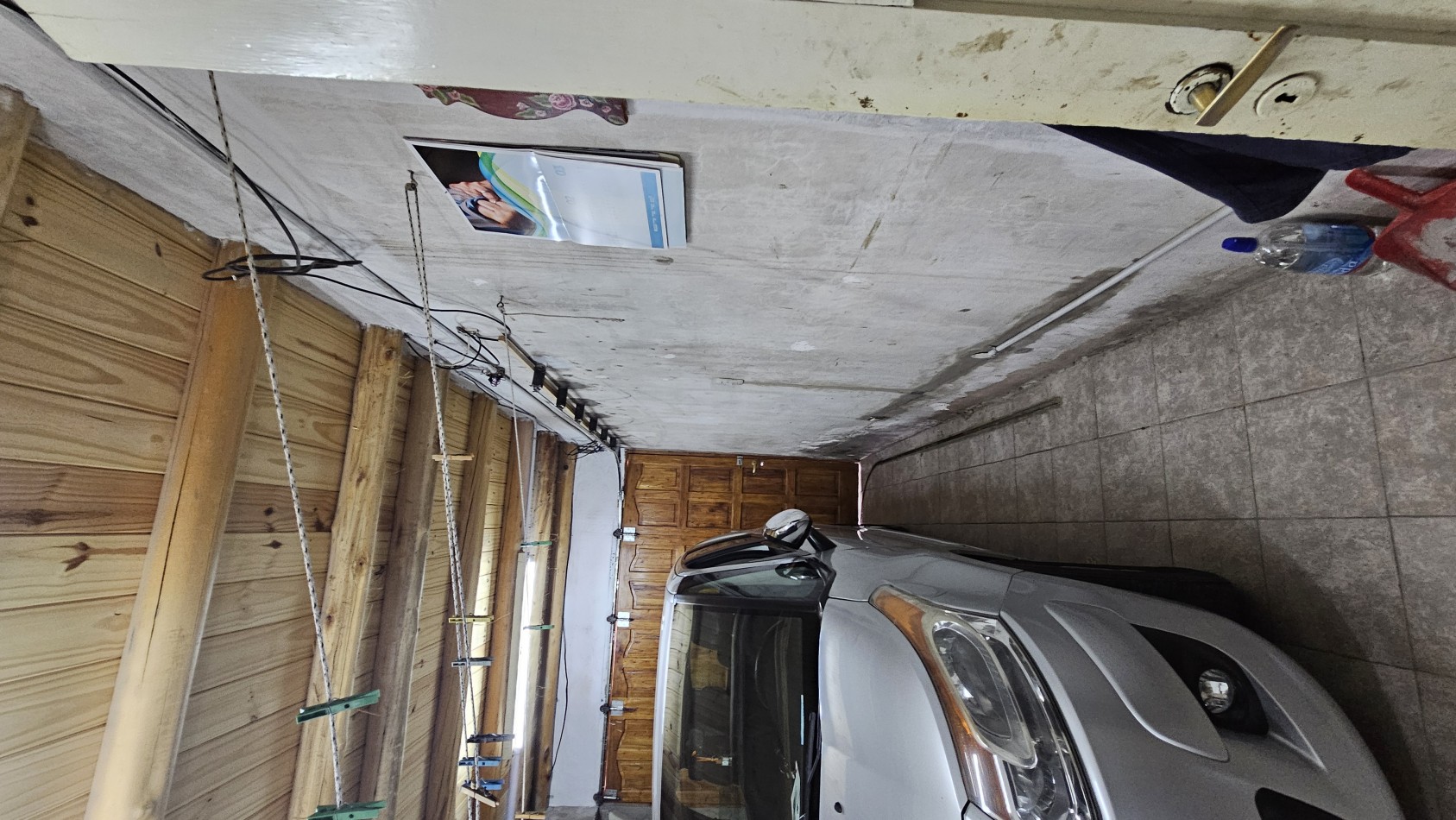 Vendo Casa tipo Duplex de 4 dormitorios, garage zona Av Moreno. San Rafael