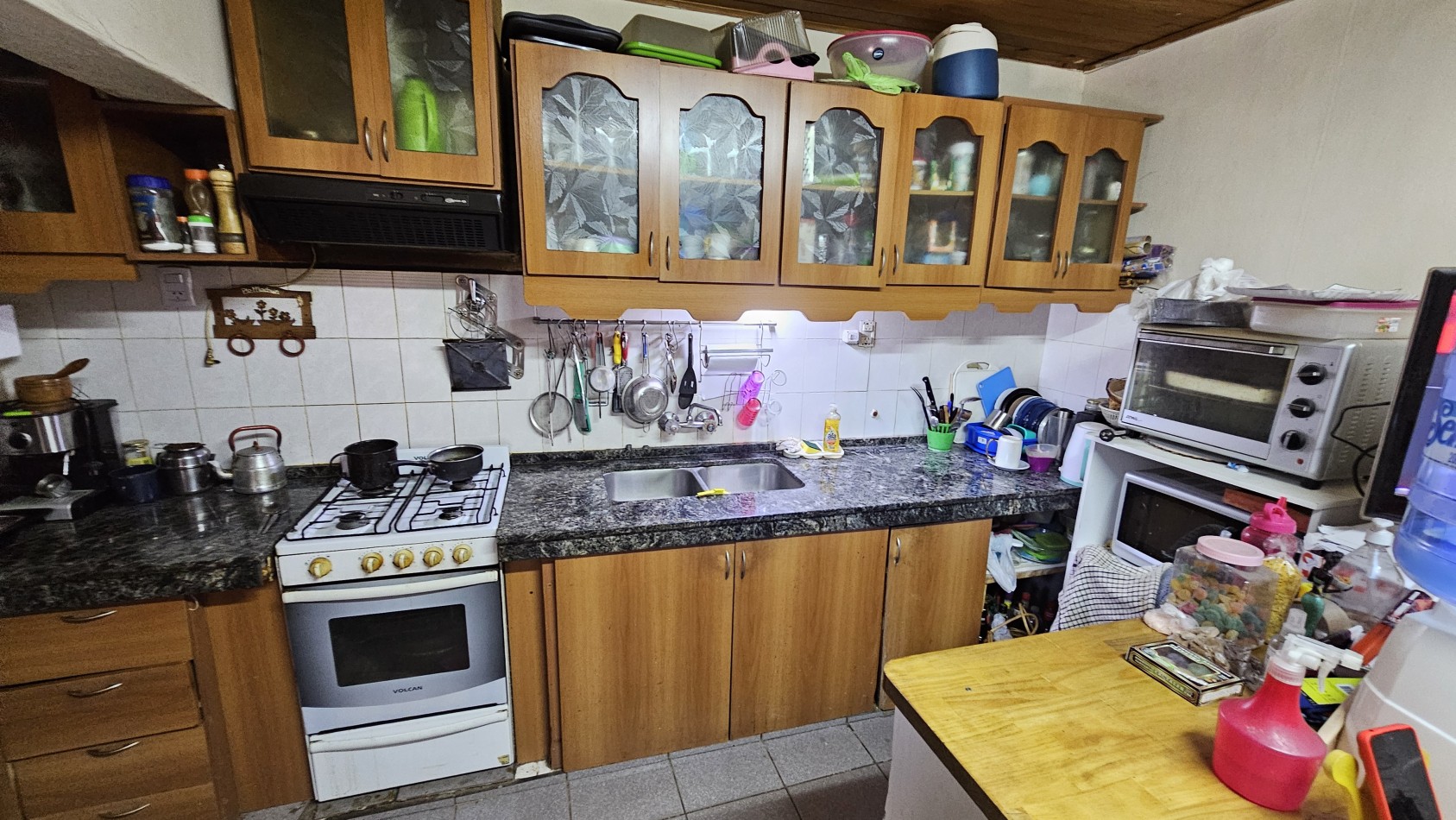 Vendo Casa tipo Duplex de 4 dormitorios, garage zona Av Moreno. San Rafael