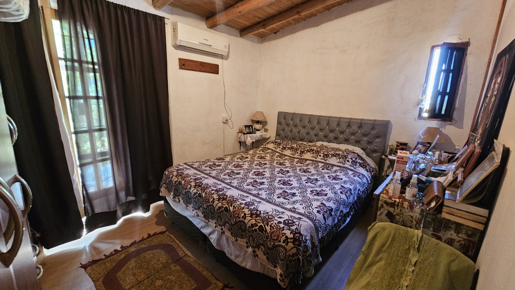 Vendo Casa tipo Duplex de 4 dormitorios, garage zona Av Moreno. San Rafael