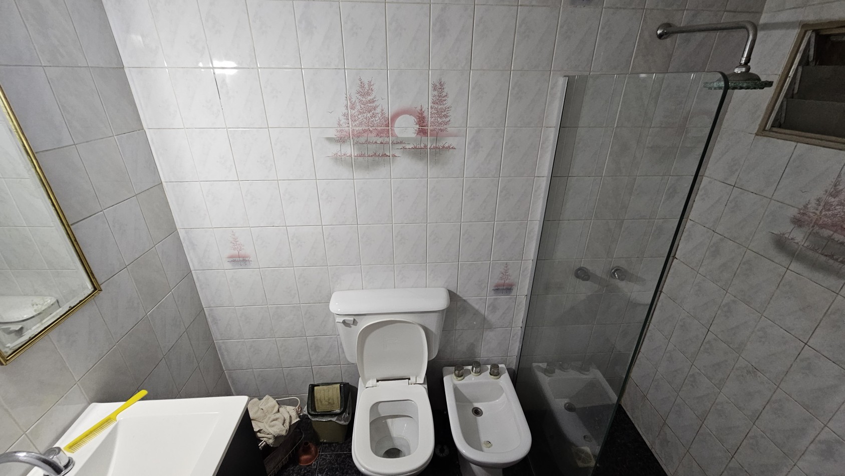 Vendo propiedad centrica Sobre Avenida Moreno y Rivadavia 400 m² Local y casaSan Rafael