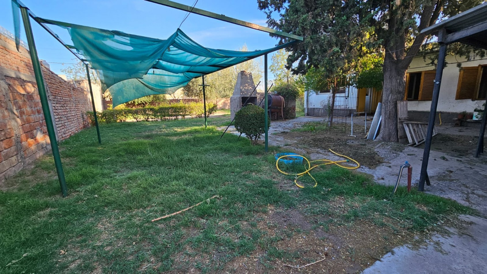 Vendo Casa Amplia y patio Sobre AVENIDA en San Rafael