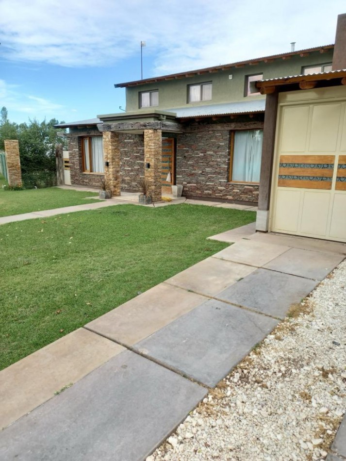 Vendo Casa Amplia en Exelente Zona de San Rafael.