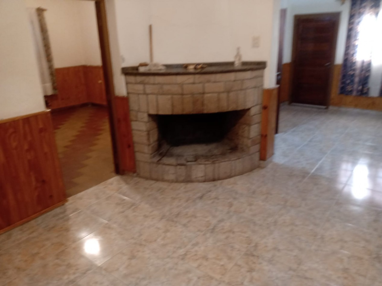 Vendo finca o campo de 28 has en Produccion, Casas, Galpones, Implementos, Riego en Atuel Norte. A 40 km de San Rafael. Mendoza