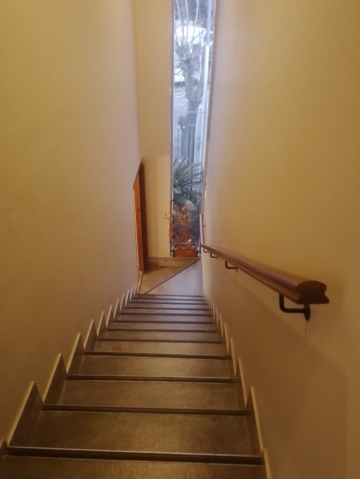 ¡Hermosa Casa 1° Nivel en Venta en la Zona Parque de San Rafael!