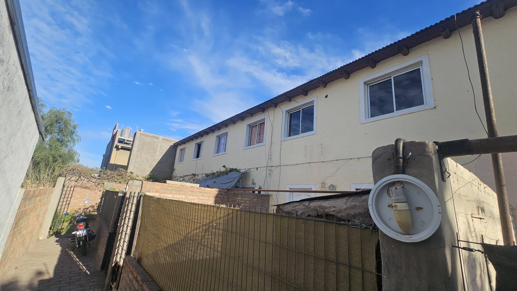 4 departamentos a la venta Gas Agua Luz, a 1 cuadra de UTN San Rafael