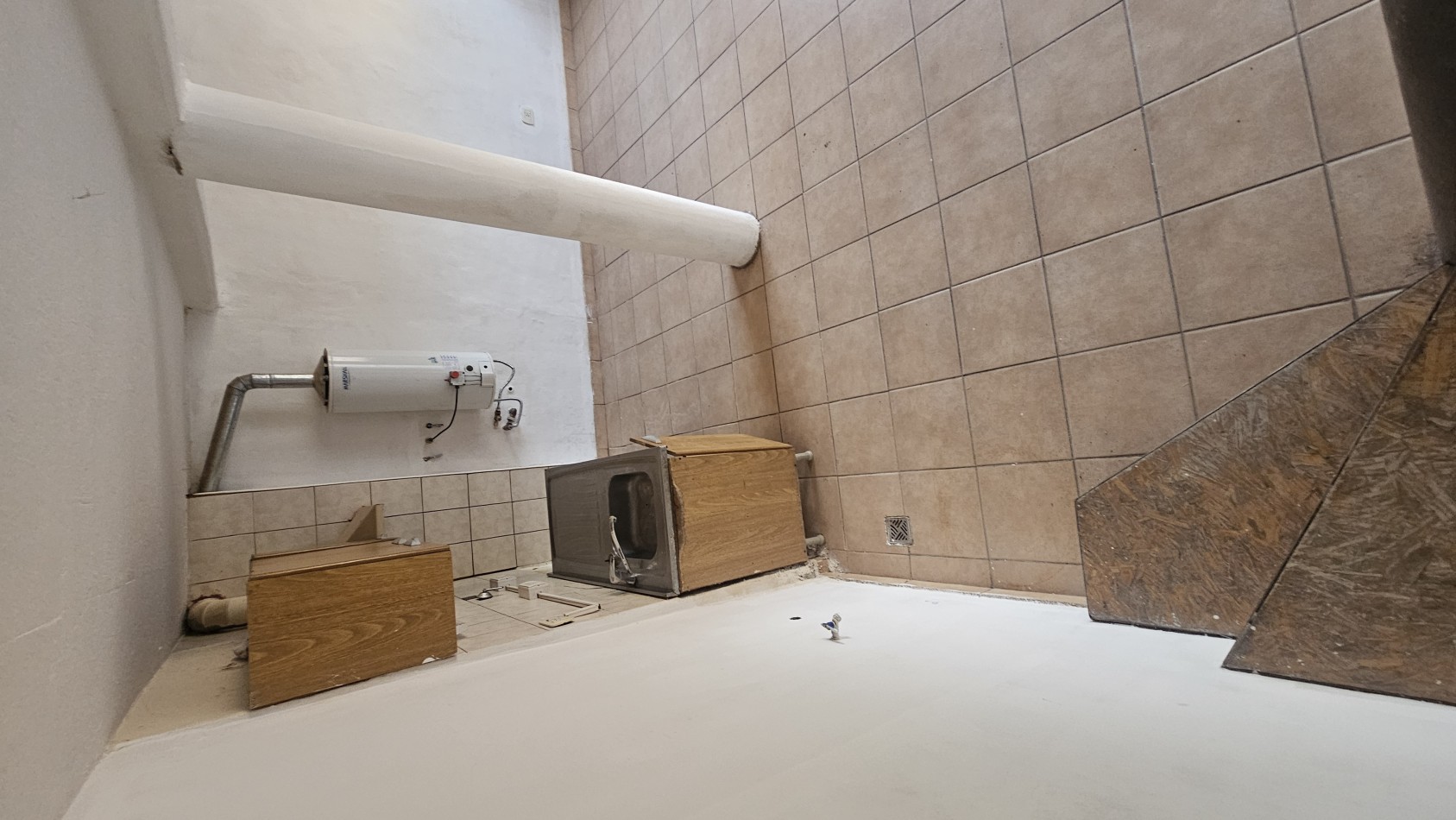 4 departamentos a la venta Gas Agua Luz, a 1 cuadra de UTN San Rafael