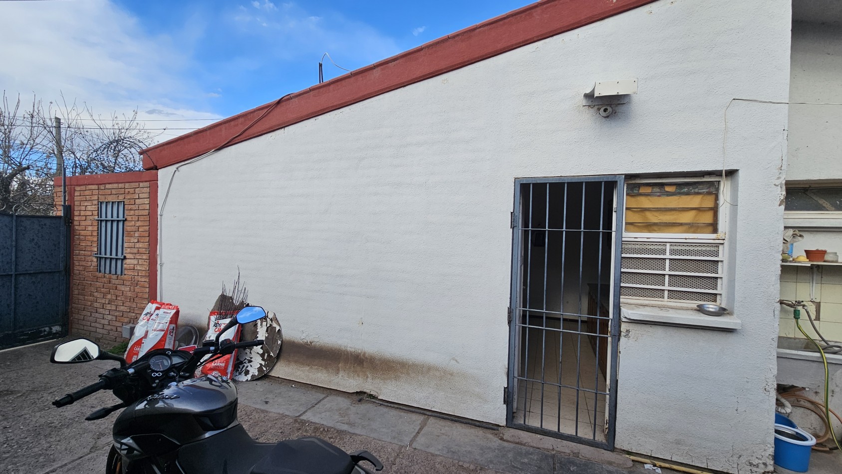 Vendo Casa 3 dormitoios GAS Agua y Luz San Rafael oportunidad