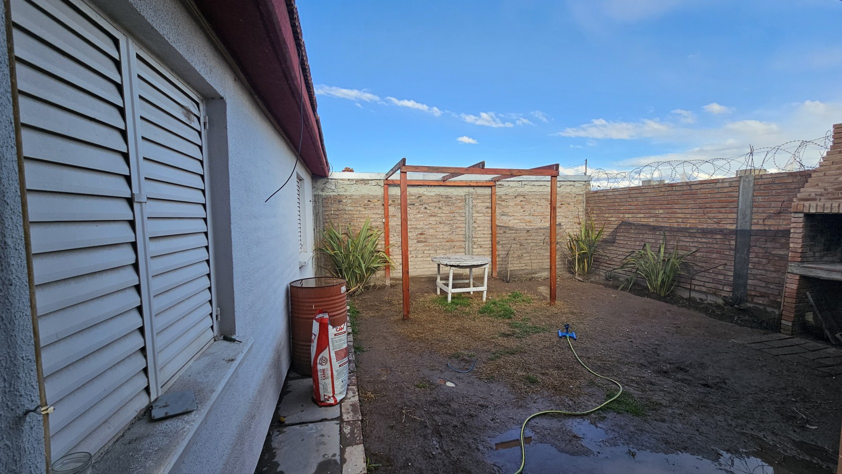 Vendo Casa 3 dormitoios GAS Agua y Luz San Rafael oportunidad