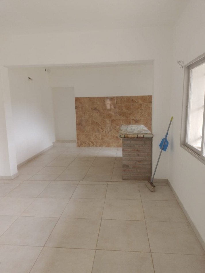 Oportunidad! Finca con Casona grande de 5 hectareas con ciruela en Rama Caida, San Rafael - galpon