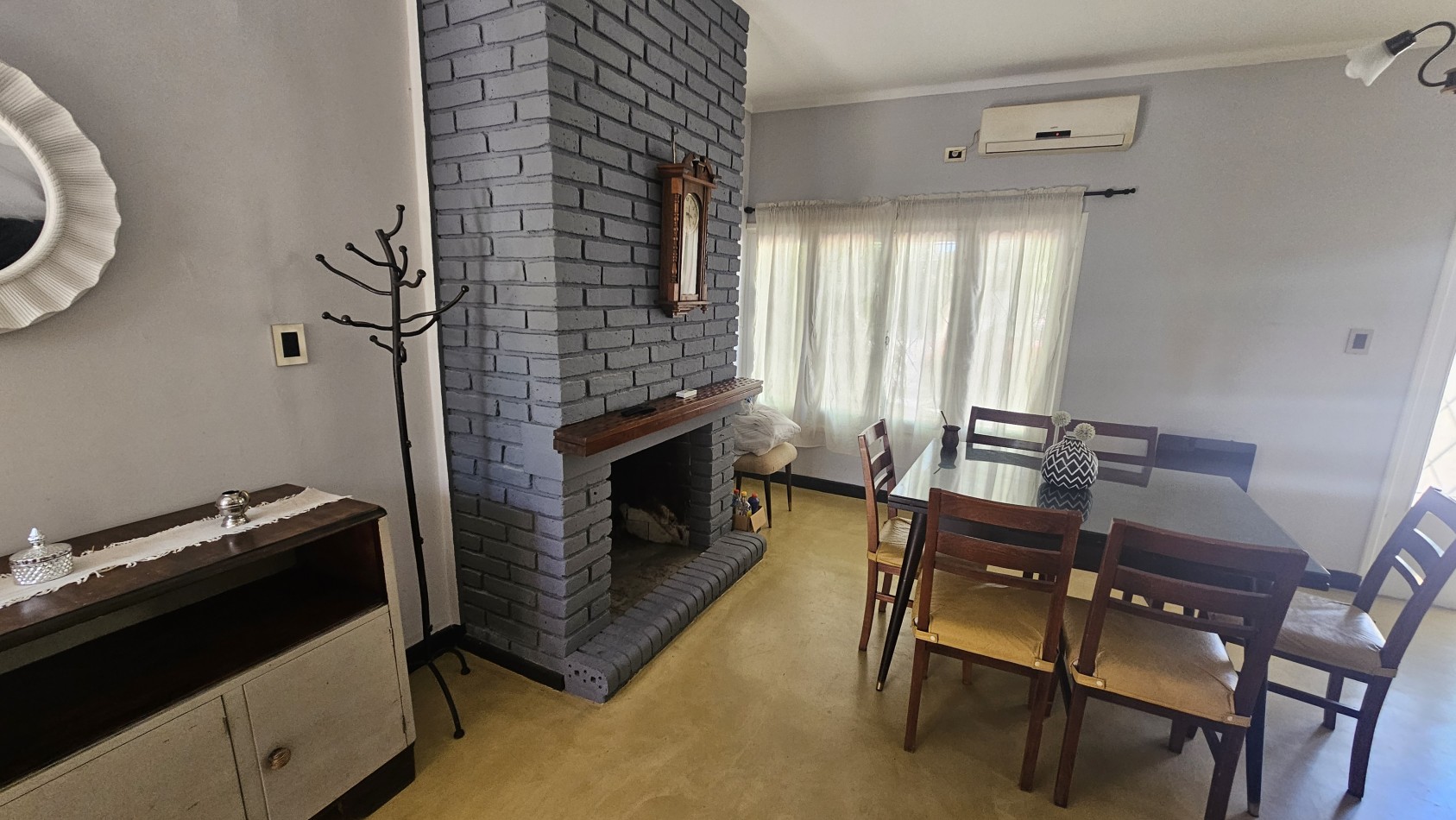 Casa en Venta Apta Credito en Zona Centrica de San Rafael - 3 Dormitorios con Patio y Churrasquera