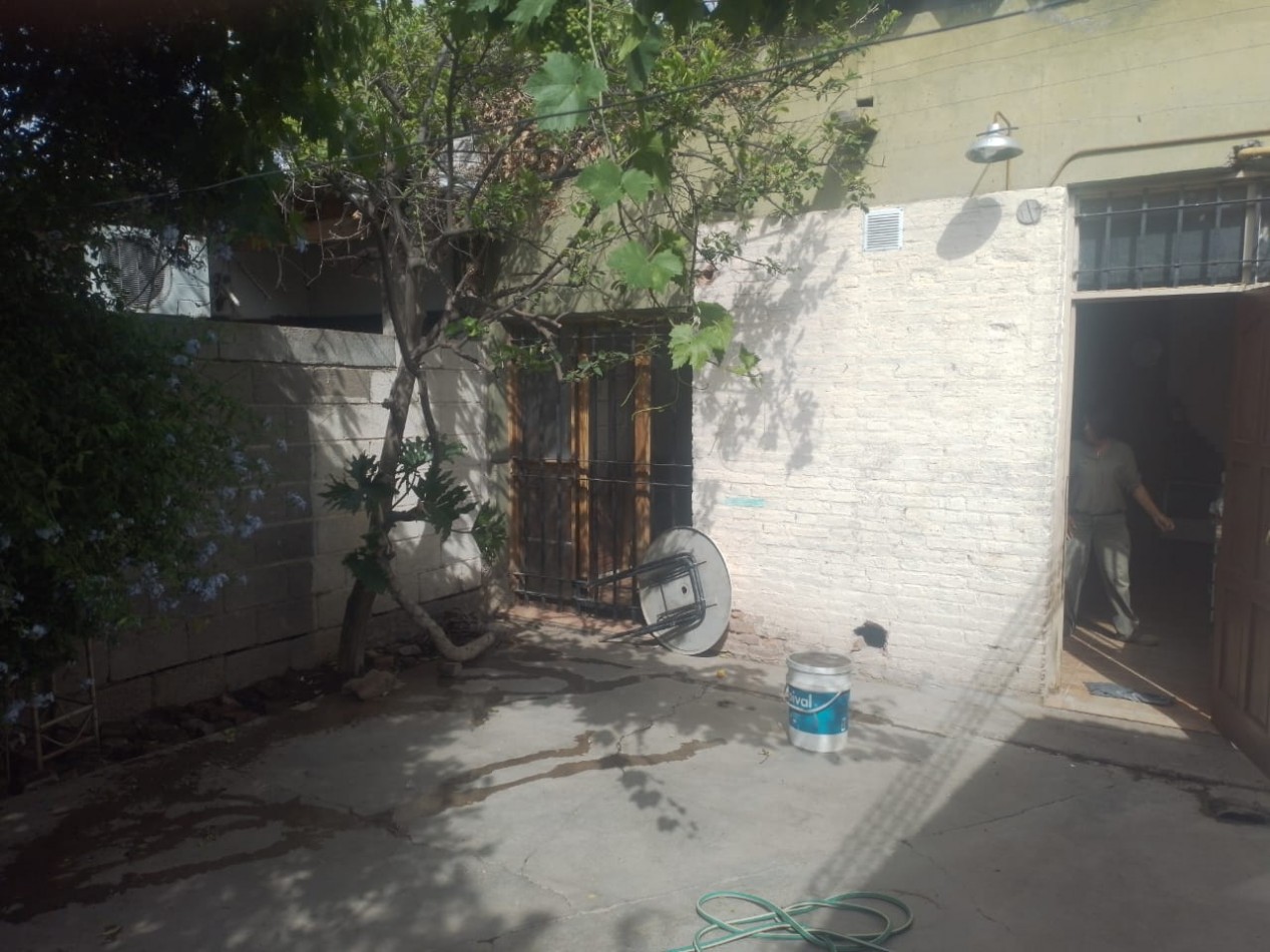"Casa de 3 Dormitorios en Barrio Ciudad de San Rafael - ¡Gran Oportunidad!"