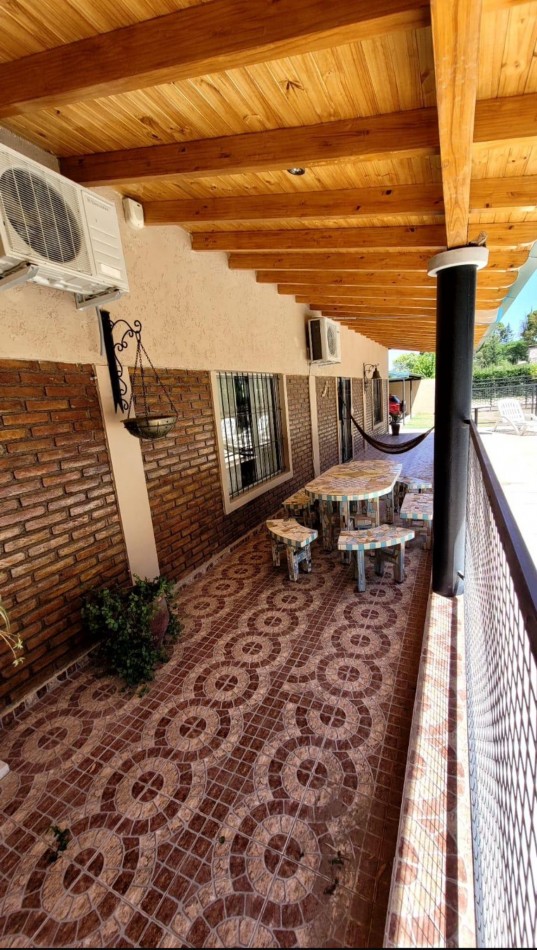 Se Vende Casa Quinta segura y tranquilidad en zona Cubillos, Rama Caida, San Rafael.