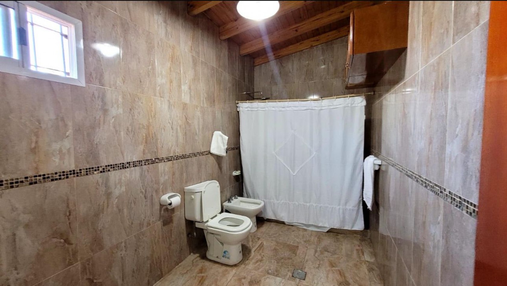 Se Vende Casa Quinta segura y tranquilidad en zona Cubillos, Rama Caida, San Rafael.