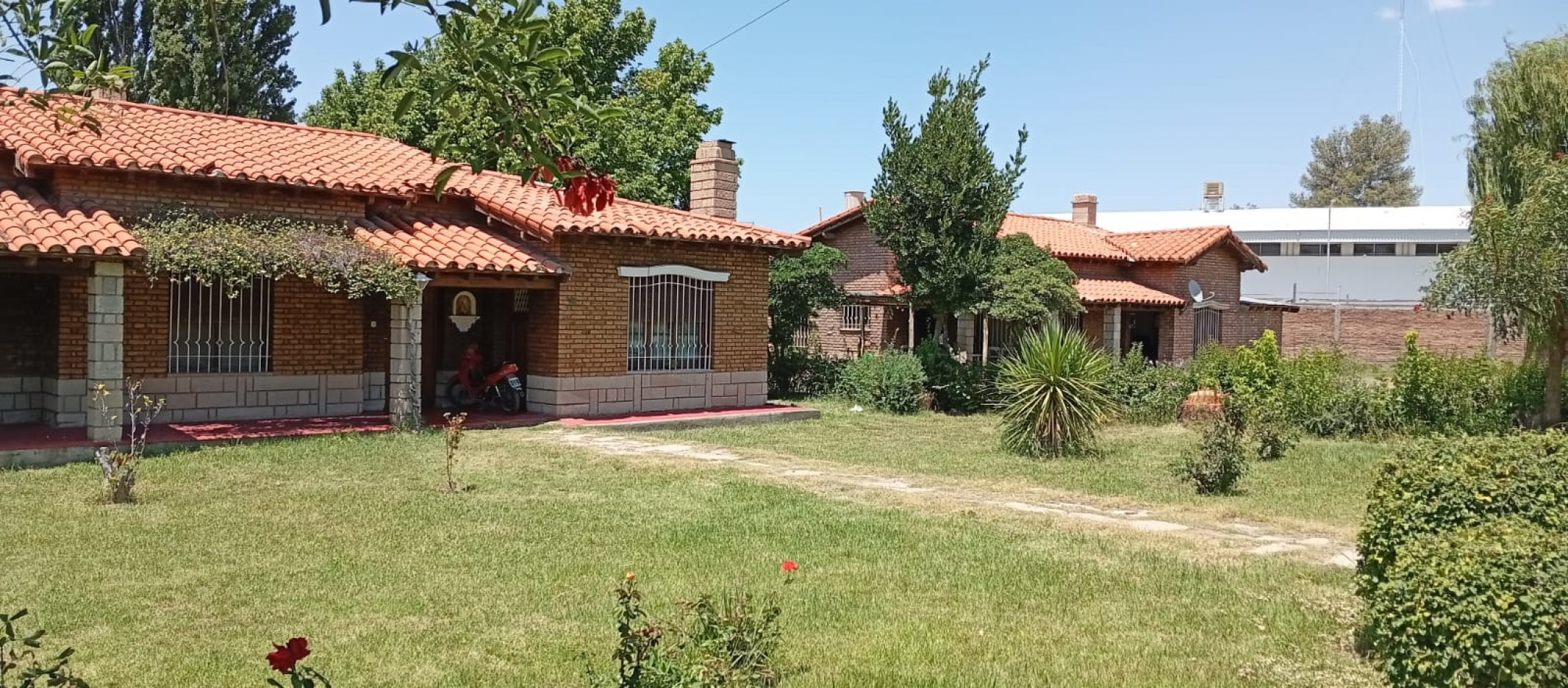 Vendo propiedad de 7.563 m2 sobre Avenida Balloffet con 74 metros de frente. San Rafael