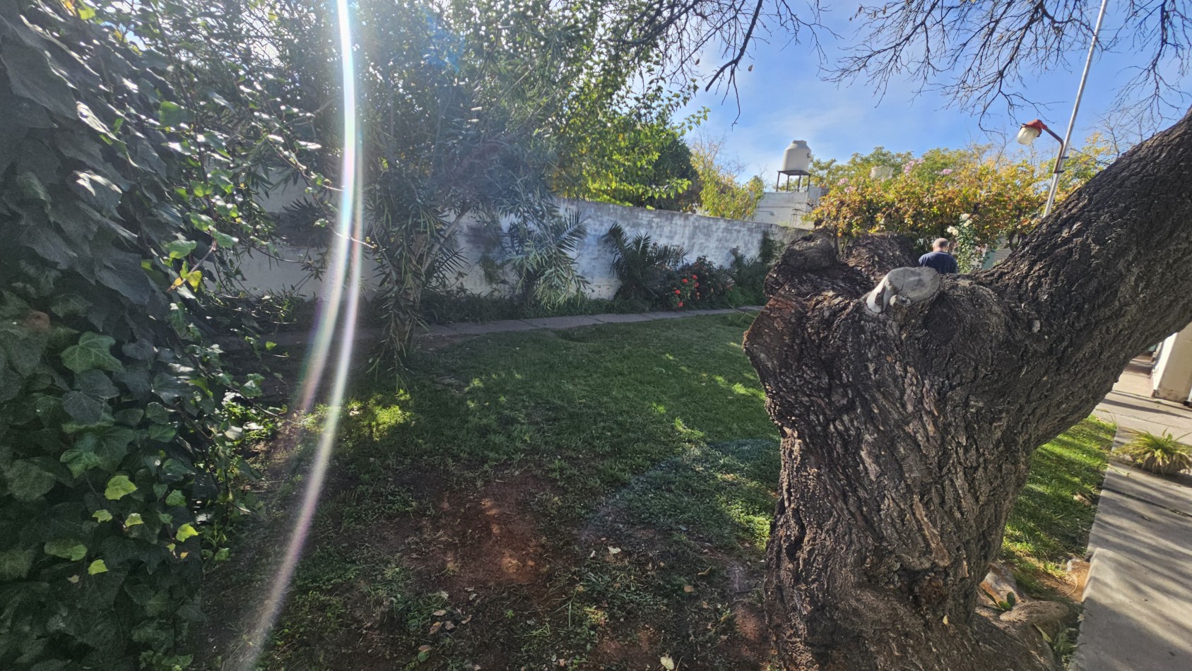 Venta de Casa Centrica en San Rafael - 3 Dormitorios, 420 m² Totales a pocos metros de escuelas, centros comerciales y el km 0