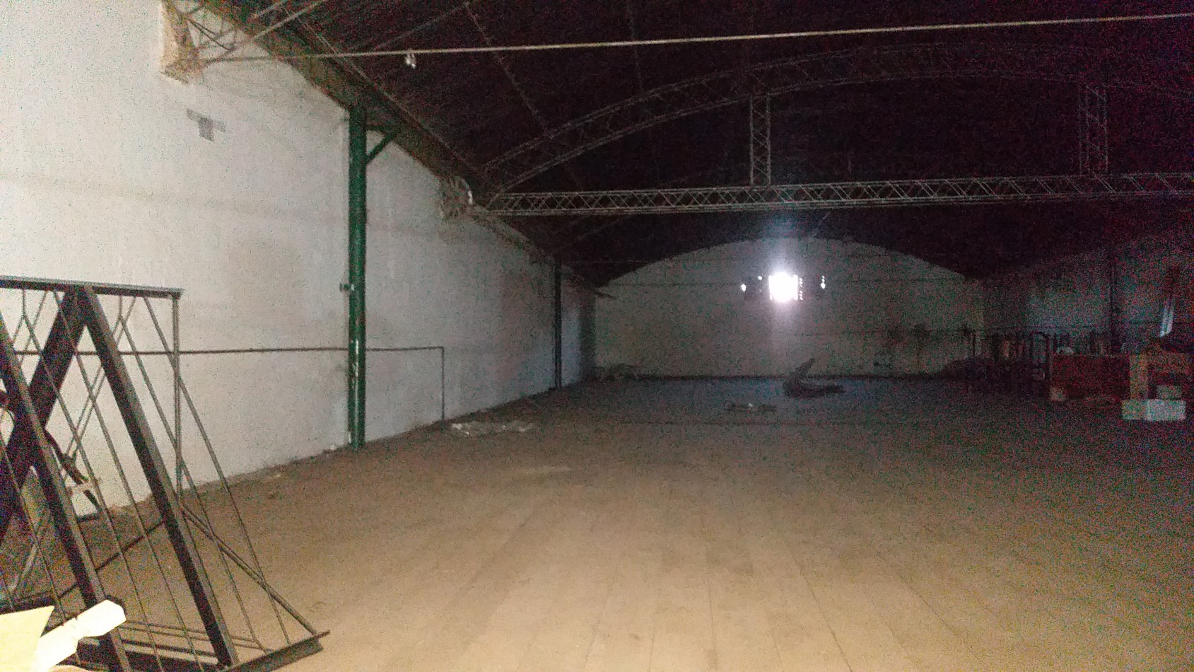 Venta de Locales Comerciales y Galpon - 553 m² de Terreno y 530 m² Cubiertos - Pleno Centro de San Rafael