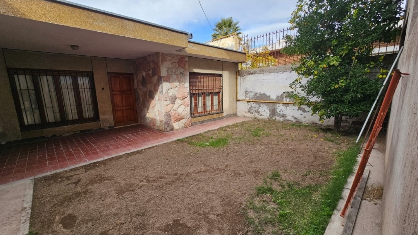 Venta Casa + Oficinas a metros de Tribunales y Hospital - San Rafael