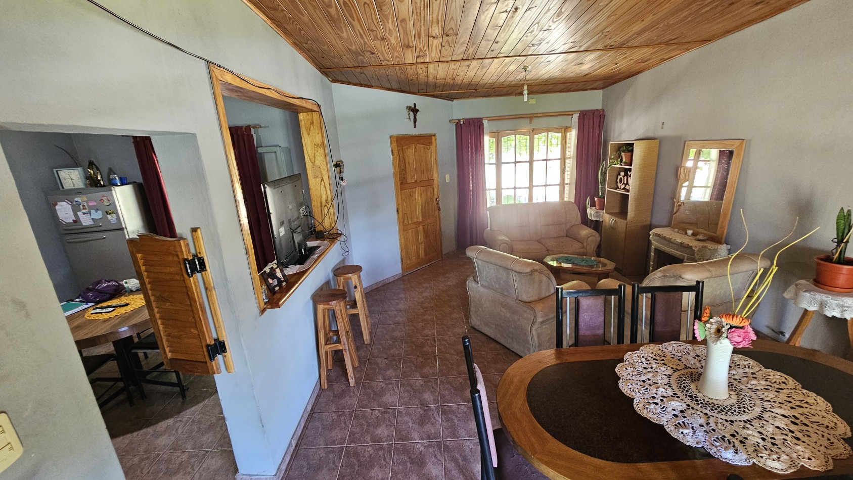 Vendo Casa amplia con pileta y quincho en Zona segura y tranquila ¡Tu proximo hogar en San Rafael!