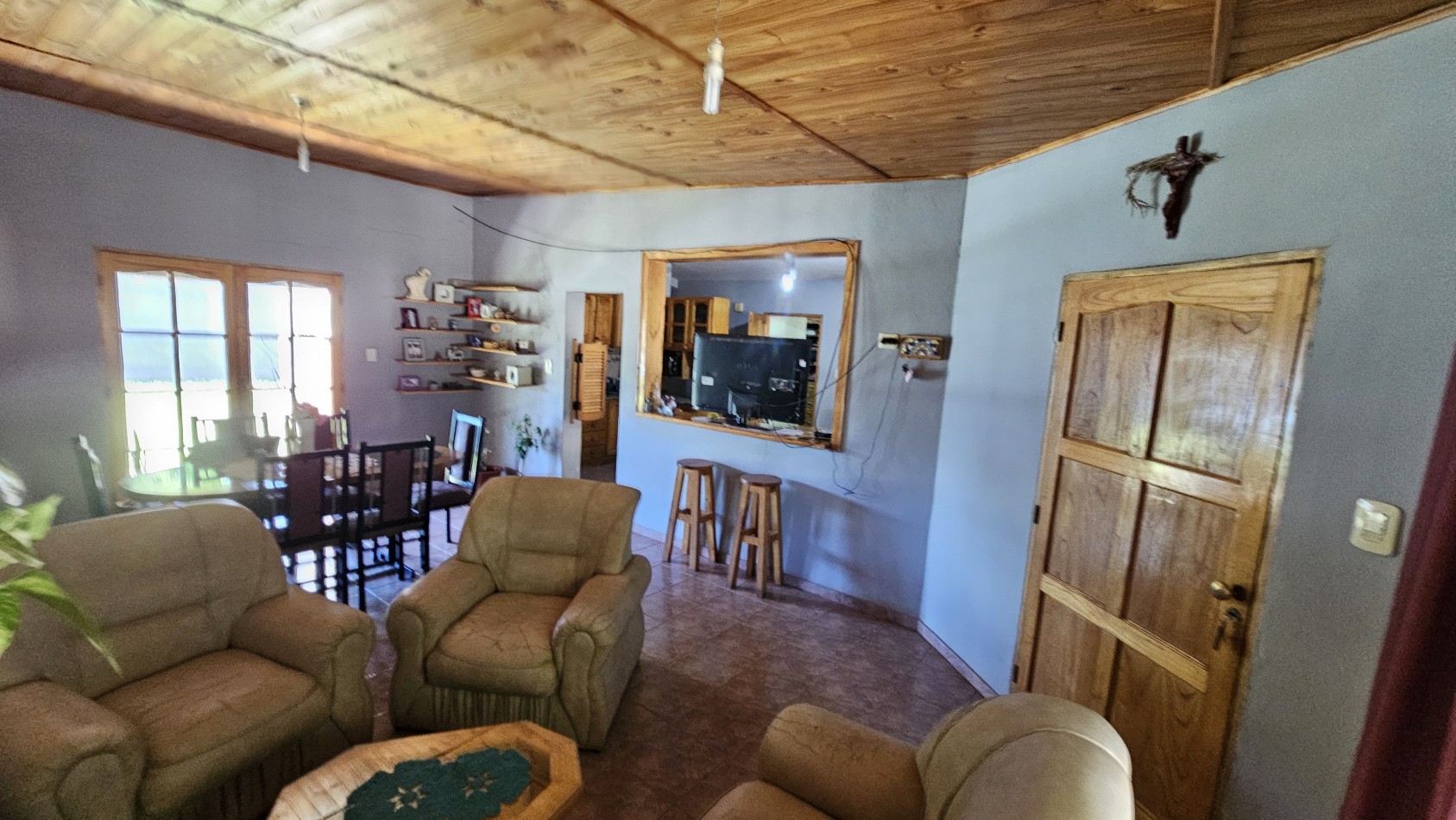 Vendo Casa amplia con pileta y quincho en Zona segura y tranquila ¡Tu proximo hogar en San Rafael!