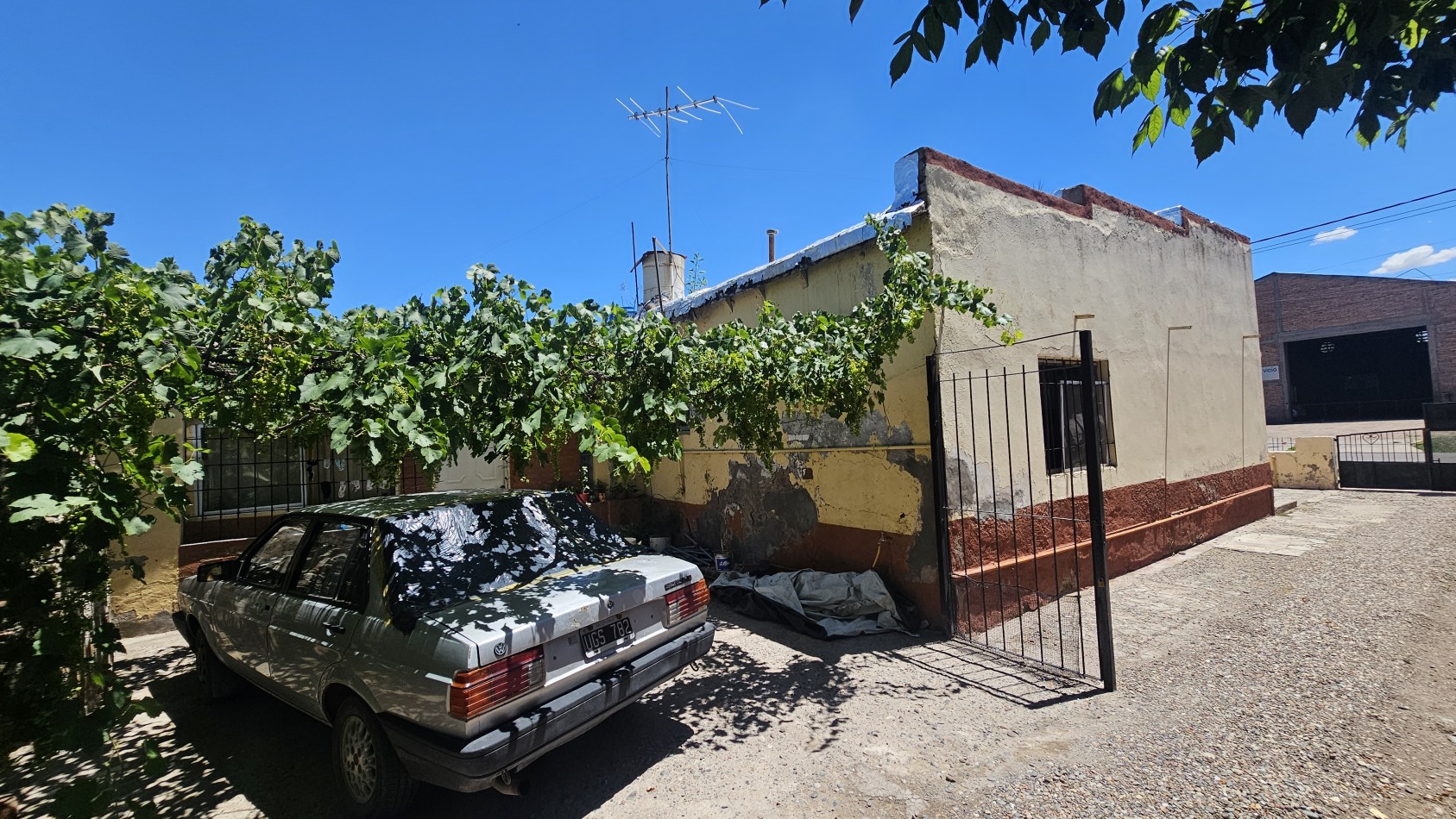 Venta de Casa en San Rafael - Julio Silva a metros de Adolfo Calle