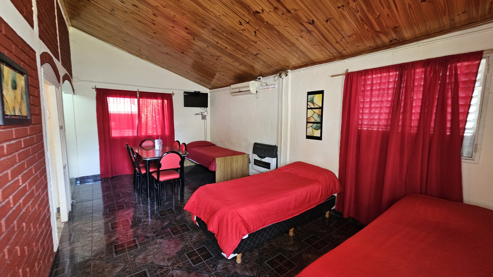 Vendo complejo de cabañas Rama Caida  permuta San Rafael. 