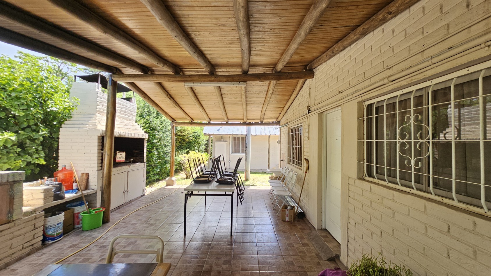 Vendo complejo de cabañas Rama Caida  permuta San Rafael. 