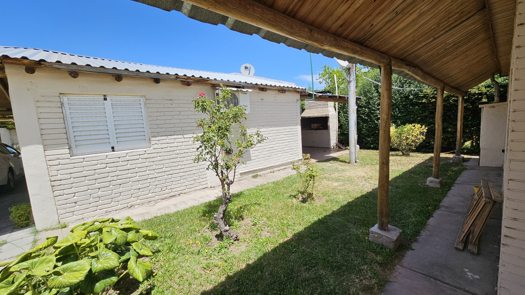 Vendo complejo de cabañas Rama Caida  permuta San Rafael. 