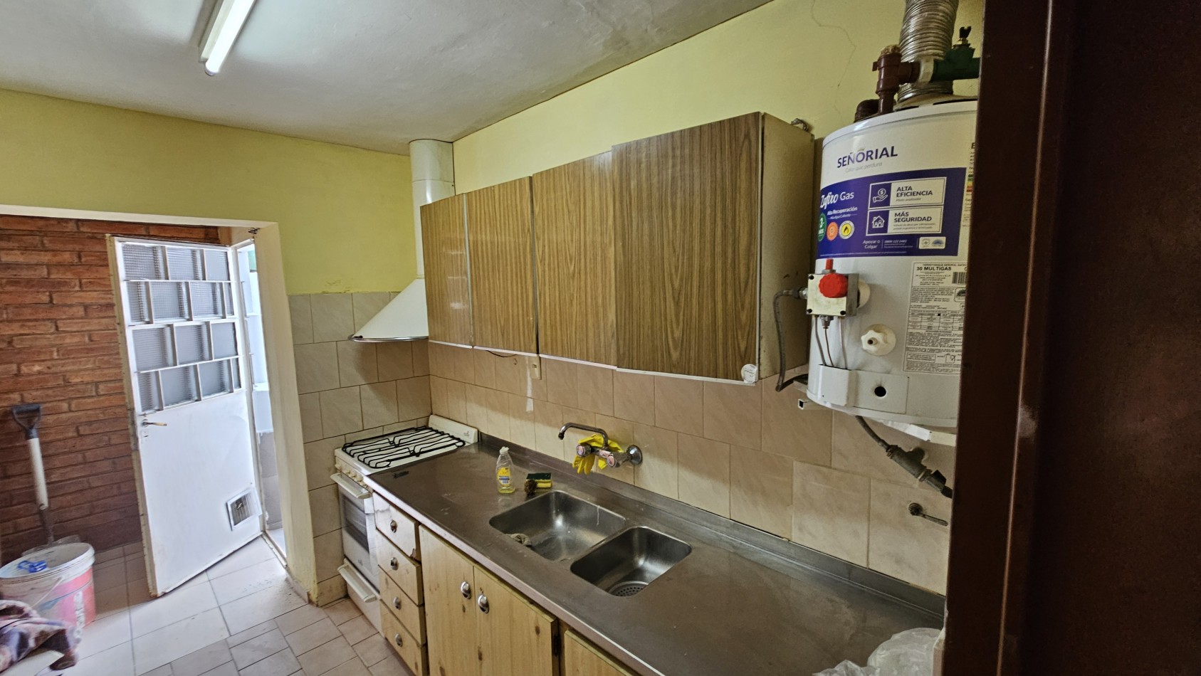 VENDO CASA + Local San Rafael Mendoza