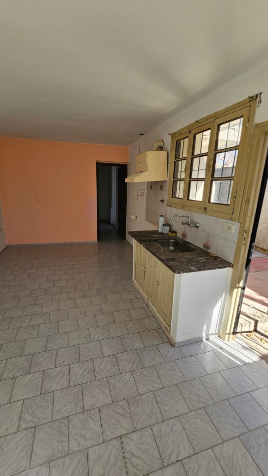 VENDO DEPARTAMENTO - SAN RAFAEL, gas agua luz  Excelente oportunidad en zona de Barrio San Rafael, a solo 13 cuadras del kilometro 0 de la ciudad. Ideal para vivienda propia o inversion. Valor 35.000