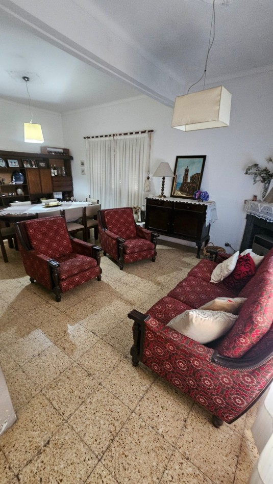 Vendo Casa, Galpon,  Tinglado en 800 m² OPORTUNIDAD EN ZONA CENTRICA - SAN RAFAEL, MENDOZA 