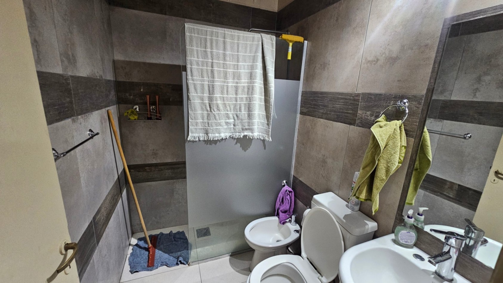 VENDO CASA zona Chacabuco al 2900 -EN BARRIO AMERICA SAN RAFAEL, MENDOZA