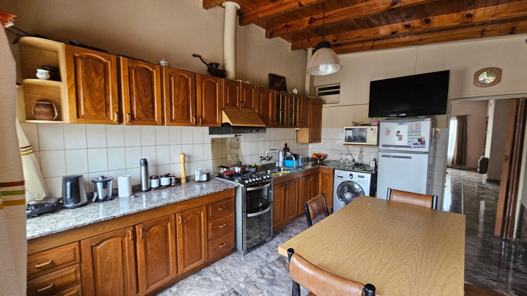 VENDO CASA zona Chacabuco al 2900 -EN BARRIO AMERICA SAN RAFAEL, MENDOZA