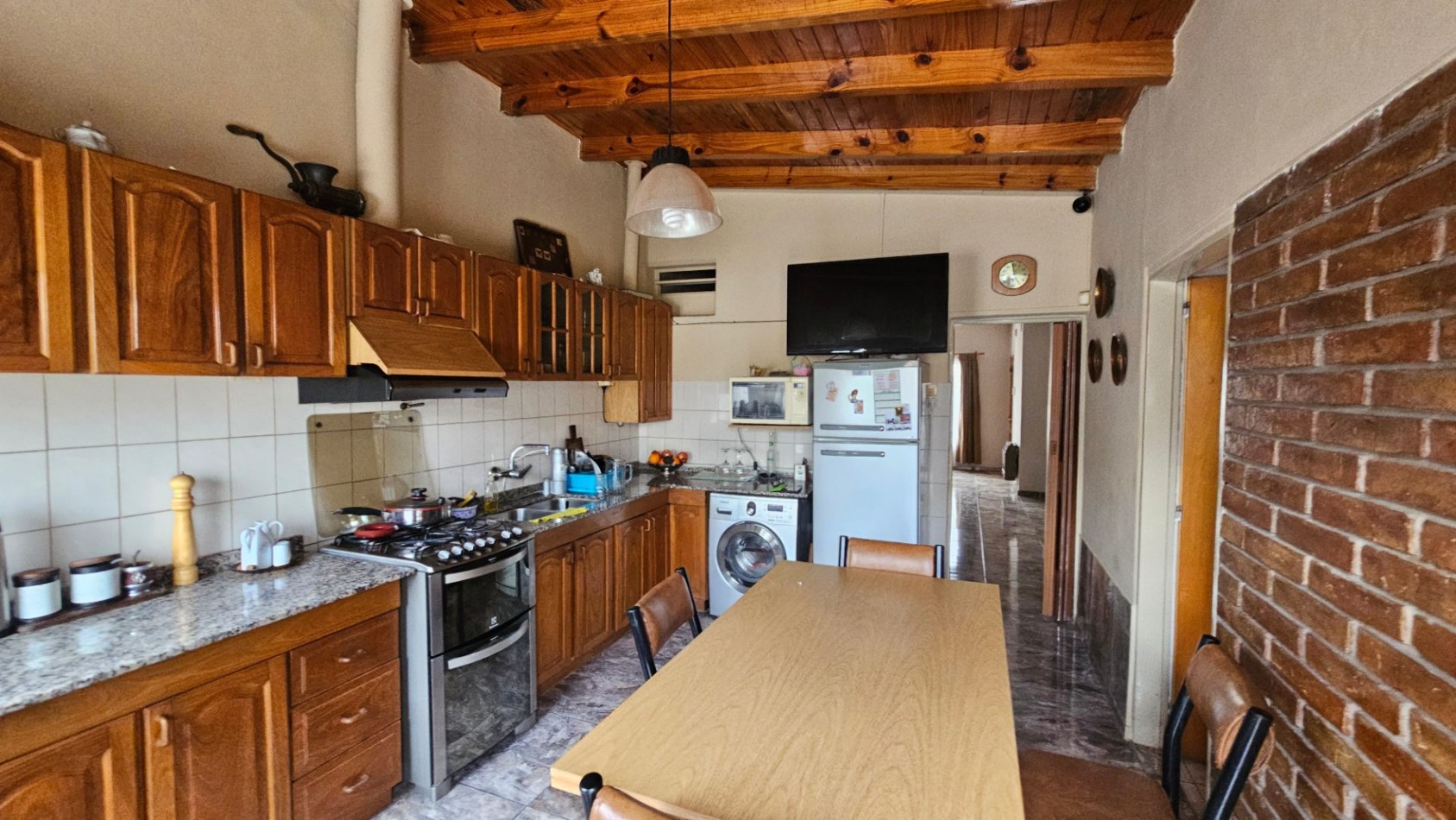 VENDO CASA zona Chacabuco al 2900 -EN BARRIO AMERICA SAN RAFAEL, MENDOZA