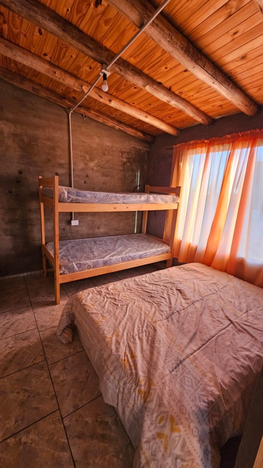 Vendo 6 propiedades comuesta por 4 Cabañas mas 2 casas 