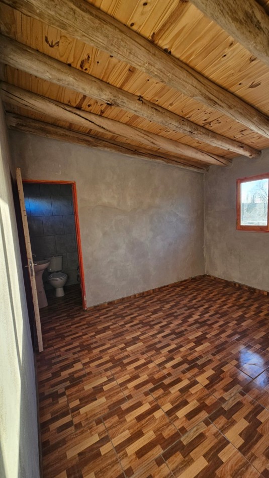 Vendo 6 propiedades comuesta por 4 Cabañas mas 2 casas 