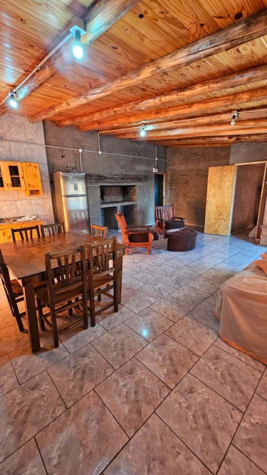 Vendo 6 propiedades comuesta por 4 Cabañas mas 2 casas 